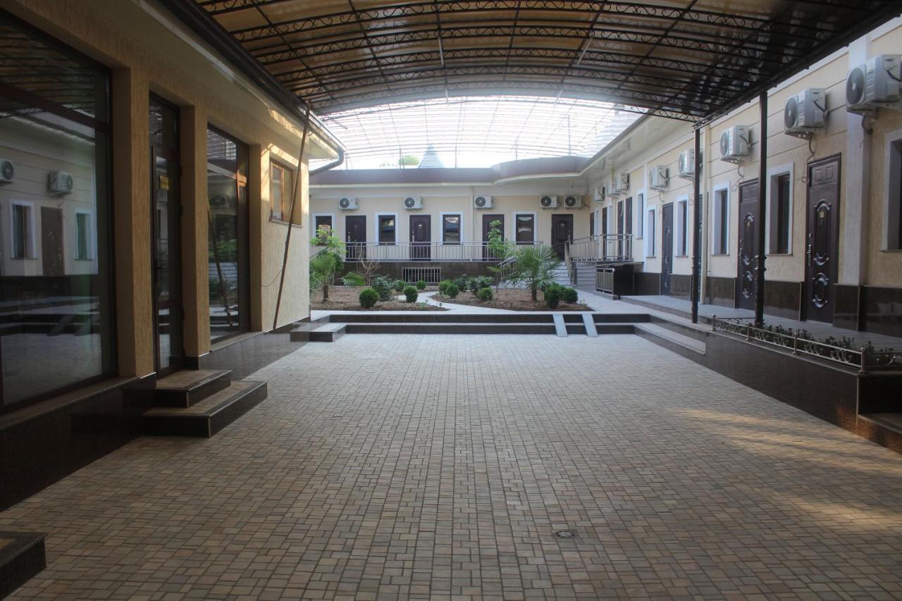Taxtapul Hotel Tashkent Exterior photo